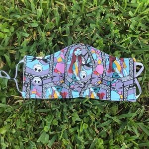 💀 Nightmare before Christmas adult mask - one (1)